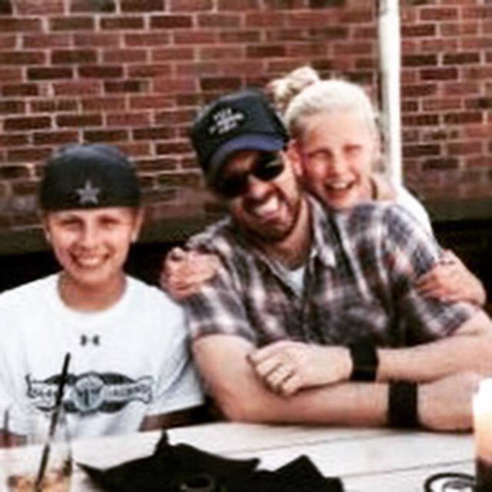 Meet your Posher, Ray